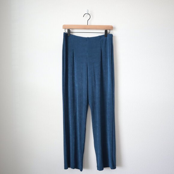 Chico's Travelers No Tummy Straight Leg Pants | MP - Picture 2 of 5